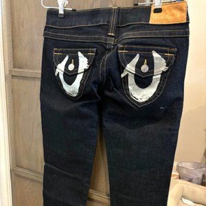 Size 28 dark wash True Religion straight leg silver foil flap pocket Jeans